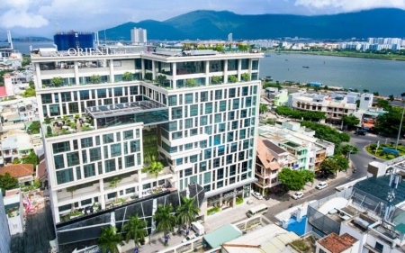 Nội Thất Quang Đông cung cấp bàn ghế cho New Orient hotel Đà Nẵng