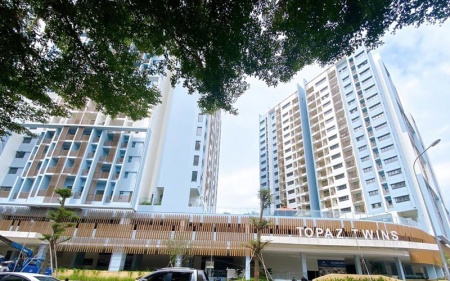 Topaz twins chọn Nội Thất Quang Đông là nhà cung cấp bàn ghế ngoài trời khu vực hồ bơi