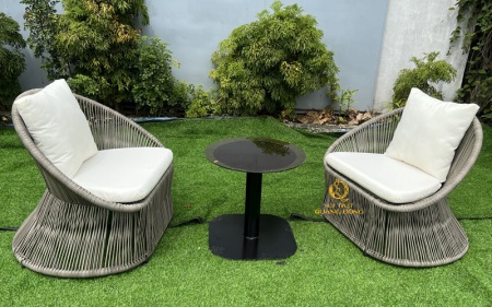 chọn bàn ghế ngoài trời bằng nhựa giả mây theo phong cách trẻ trung hiện đại