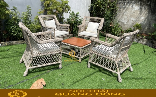 Bàn ghế giả mây QD-2104 sử dụng bàn vuông