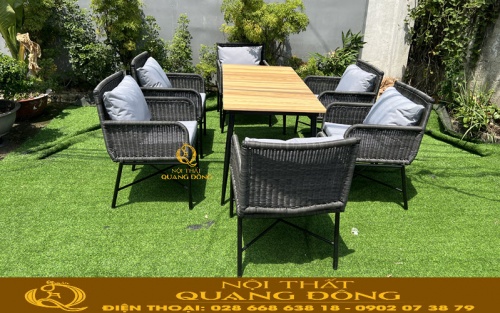 Bộ bàn ghế giả mây QD-2106 với khung thép sơn tĩnh điện chắc chắn thích hợp không gian sân vườn gia đình