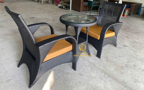 Bàn ghế mây nhựa QD-2108 vừa mới hoàn thiện tại xưởng Nội thất Quang Đông