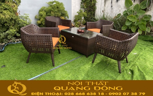 Mẫu bàn ghế sân vườn đan mây nhựa giả mây kiểu đan mắt cáo vô cùng thoáng đãng