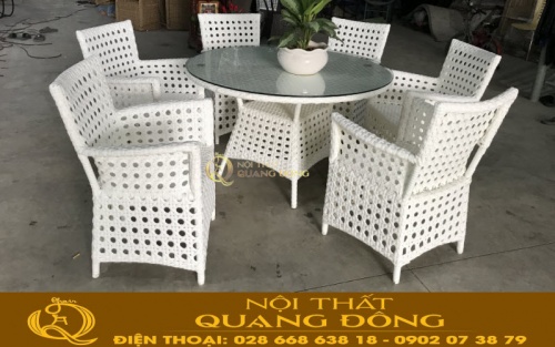 Bộ bàn 6 ghế bằng nhựa giả mây màu trắng QD-357