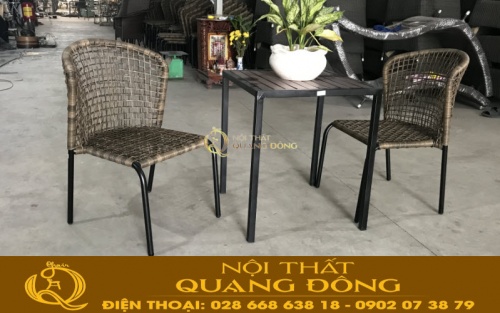 Mẫu bàn ghế cho ban công ngoài trời 