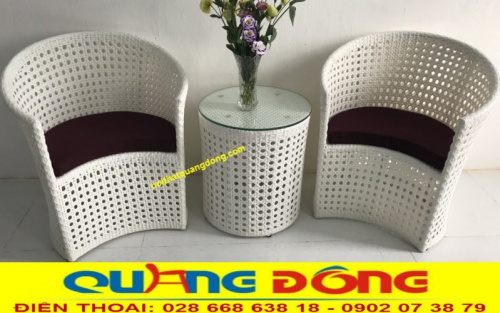 Ghế giả mây màu trắng đan mắt cáo