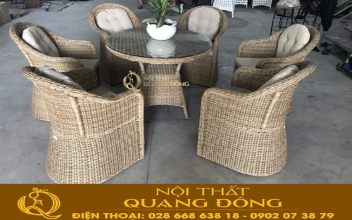Mẫu bàn ghế giả mây đan sợi mây nhựa tròn QD-381 tại xưởng Nội Thất Quang Đông