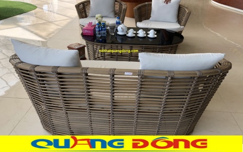 Bàn ghế nhựa giả mây QD-2056 bài trí chongoại thất sân vườn