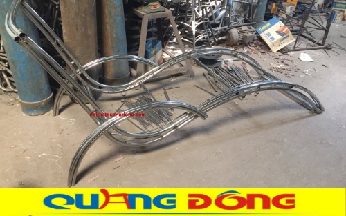 Khung ghế nằm hồ bơi QD-590 bằng inox 304
