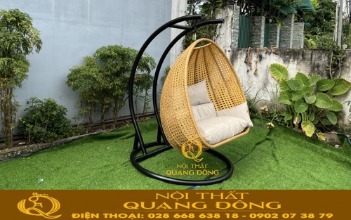 Xích đu giả mây sử dụng cho khu vực sân vườn