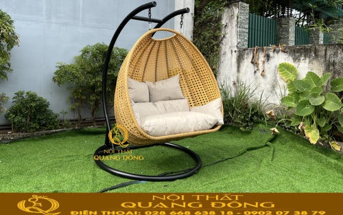 Xích đu giả mây QD-424 sử dụng kiểu đan mắt cáo độc đáo