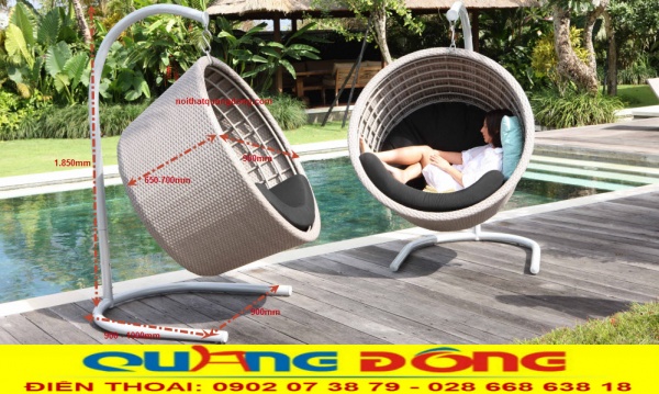 Mẫu xích đu bằng mây nhựa trang trí đẹp cho ngoại thất sân vườn