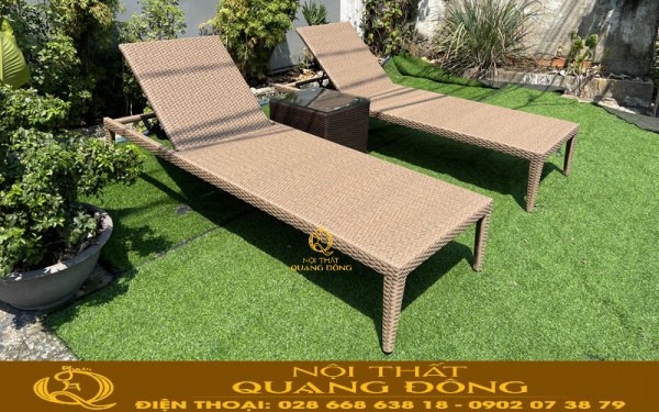Ghế hồ bơi QD-1272 mang thiết kế đơn giản, dễ sử dụng