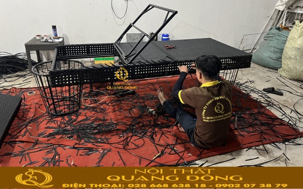 Ghế nằm hồ bơi mây nhựa được đan tay thủ công bằng sợi mây nhựa cao cấp