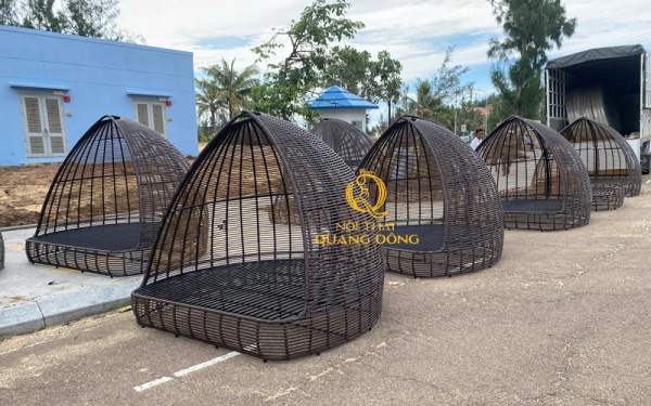 Nội thất Quang Đông hoàn thành bàn giao giường tắm nắng giả mây QD - 533 đúng tiến độ dự án