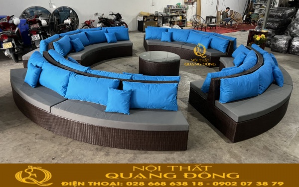 Bộ sofa giả mây QD-745 được thiết kế rộng rãi với công năng sử dụng gấp đôi so với sofa thông thường