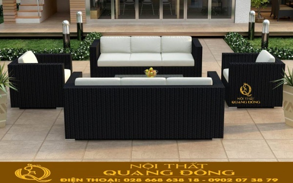 Sofa mây nhựa màu đen kết hợp nệm lót màu trắng Sofa mây nhựa QD-726 với sự kết hợp của 2 tông màu trắng đen đối lập nổi bật