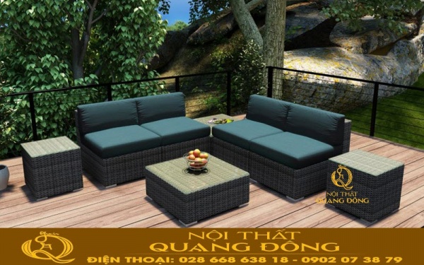 Sofa mây nhựa sử dụng với mọi không gian Sofa mây nhựa QD-737 được thiết kế khá đơn giản thích hợp cho những không gian phòng khách hẹp như chung cư, nhà ống,... hay sử dụng ở không gian sân vườn, sân thượng ngồi tán gẫu
