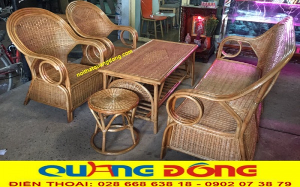 Đây là mẫu sofa tre đan tự nhiên 100% mà Nội Thất Quang Đông sản xuất cho khách Sạn Hoa Lư
