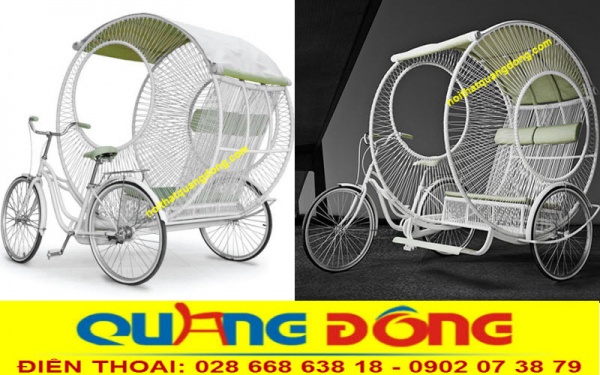 Chiếc xe đạp được đan thủ công giả mây vô cùng độc đáo, lạ mắt trang trí cho ngày khai trương