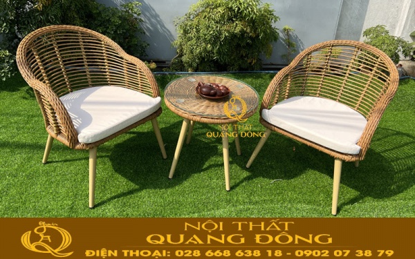 Bàn ghế giả mây QD-2046 được ghi hình thực tế giới thiệu trên website congtybanghe.com 