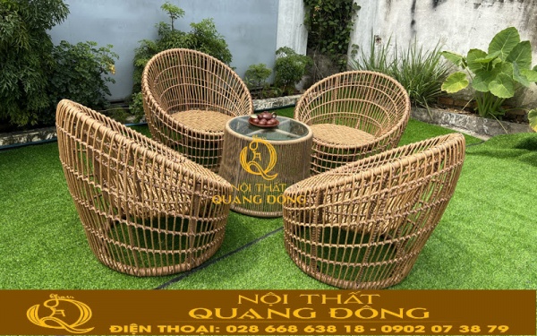 Mẫu bàn ghế sân vườn giả mây hình trứng QD-2081 Bàn ghế giả mây QD-2081 kiểu trứng đan sợi mây nhựa tròn màu vân loang tự nhiên