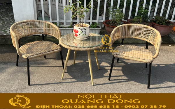 Mẫu bàn ghế giả mây sân vườn QD-2082 kích thước gọn gàng, thanh thoát