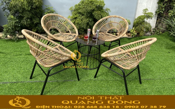 Mẫu bàn ghế giả mây QD-2083 thiết kế hình nón thanh gọn đẹp cho sân vườn