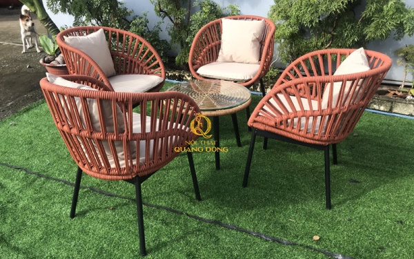 Bộ bàn ghế giả mây QD-2085 được đan bằng sợi dây dù 6ly màu sắc tươi mới