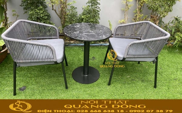 Bộ bàn ghế giả mây QD - 2096 sử dụng kiểu đan dây dù nghệ thuật
