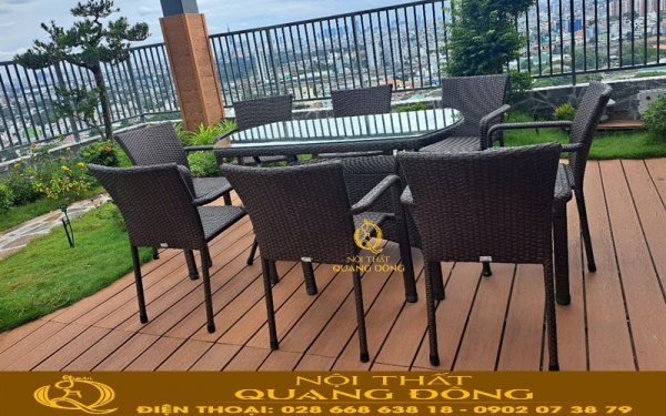 Ứng dụng bàn ghế đan giả mây QD - 2100 phù hợp nhiều không gian ngoài trời