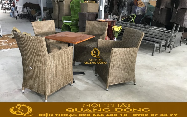 Bàn ghế giả mây QD-273 đan sợi nhựa tròn có chất lượng cao và thẩm mỹ