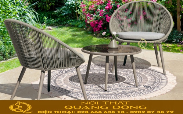 Bàn ghế giả mây QD-345 gồm 2 ghế 1 bàn tròn đẹp cho ban công Bộ bàn 2 ghế giả mây dùng cho ban công ngoài trời QD-345