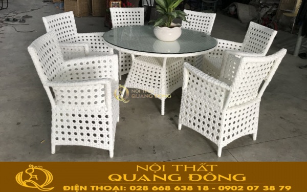 Mẫu bàn ăn 6 ghế bằng nhựa giả mây cao cấp QD-357 Bộ bàn ghế giả mây QD-357 đan mắt cáo đẹp sang trọng từ mọi góc nhìn