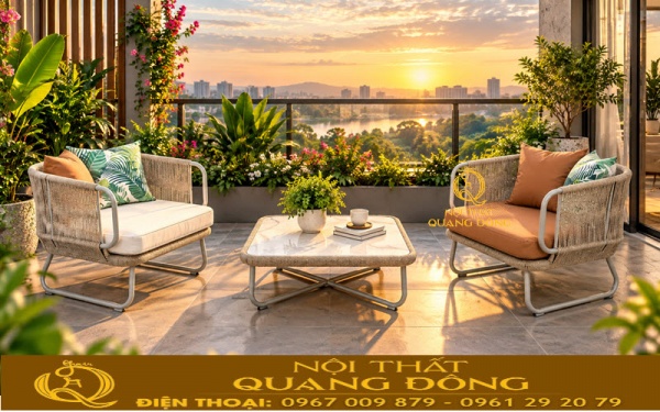 Nội thất Quang Đông sử dụng nệm mousse D25 gối bông gòn êm ái Bàn ghế giả mây được trang bị nệm gối êm ái