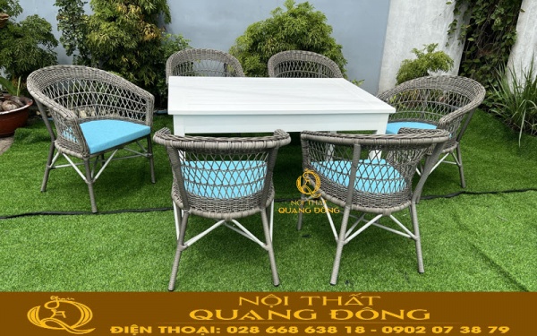 Bàn ghế đan sợi mây nhựa tròn chuyên dụng cho không gian ngoài trời QD-317
