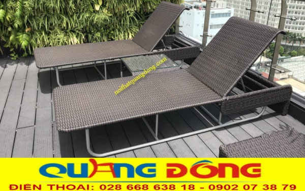 Ghế nằm bể bơi giả mây QD-1252 Mẫu ghế nằm thư giãn tắm nắng QD-1252 rất thích hợp cho hồ bơi, bãi biển hiện đại, cao cấp