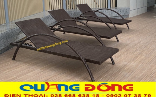Ghế nằm hồ bơi ngoài trời bằng nhựa giả mây kiểu dáng đẹp, vô cùng êm ái thoáng mát