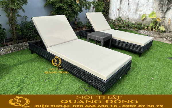 Ghế nằm hồ bơi nhựa giả mây với thiết kế đơn giản rất phù hợp với các khu nghĩ dưỡng, khách sạn, khu resort