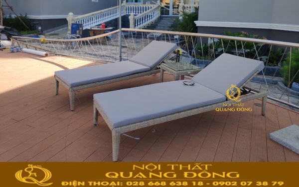 Ghế nằm hồ bơi QD-585 thiết kế đơn giản thanh gọn, hiện đại phù hợp cho mọi không gian sống