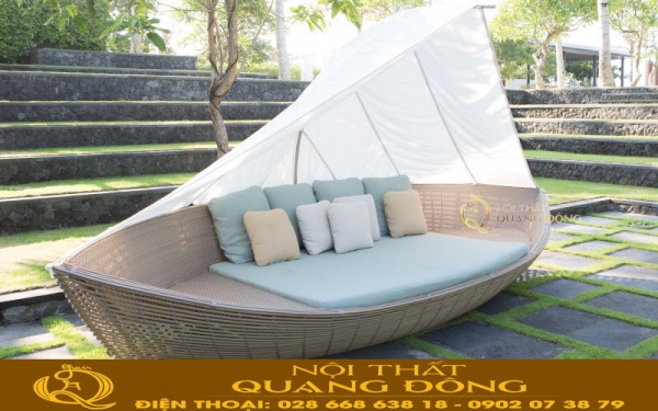Mẫu sofa giường nằm ngoài trời đan mây nhựa mô phỏng hình thuyền buồm mới lạ độc đáo
