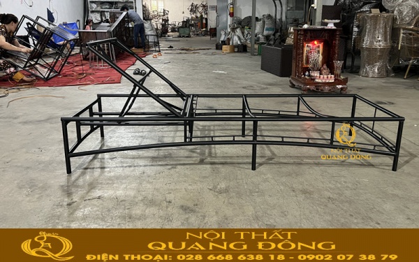Khung ghế hồ bơi mây nhựa QD - 248 được làm từ vật liệu thép sơn tĩnh điện chắc chắn