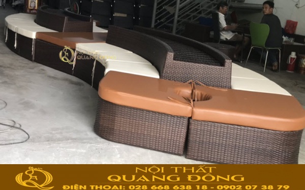Sofa giả mây QD-707 thiết kế uốn cong độc đáo, tạo điểm nhấn cho không gian
