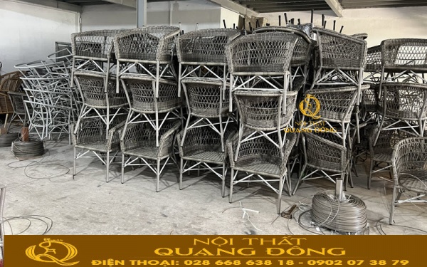 Bàn ghế giả mây ngoài trời sản xuất trực tiếp tại xưởng Nội thất Quang Đông