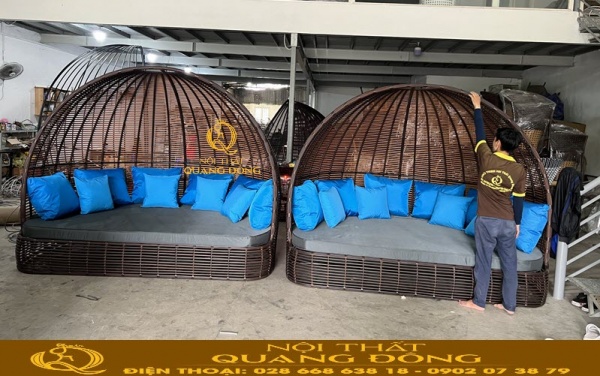 Mẫu giường tắm nắng QD-549 được kiểm tra kỹ lưỡng trước khi bàn giao cho khách hàng