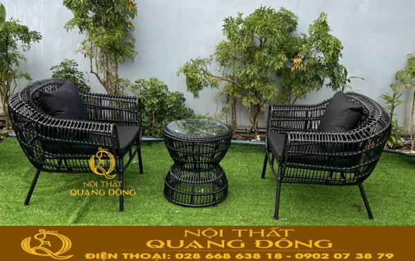 Bàn ghế giả mây QD-342 sử dụng sợi mây nhựa cao cấp có chứa hoạt chất kháng tia uv và cực tím cực cao