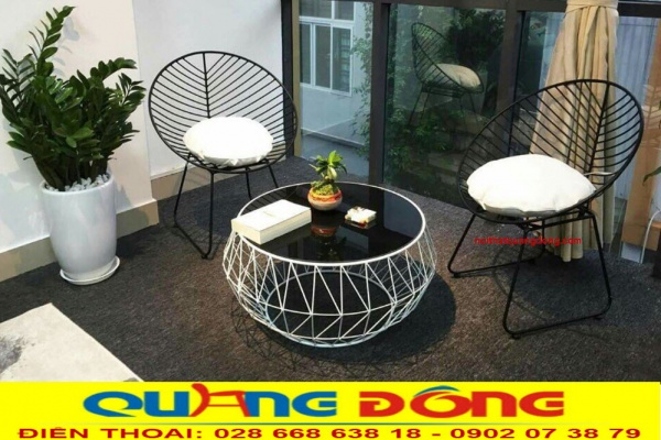 bàn ghế ngoài trời bằng sắt sơn tĩnh điện