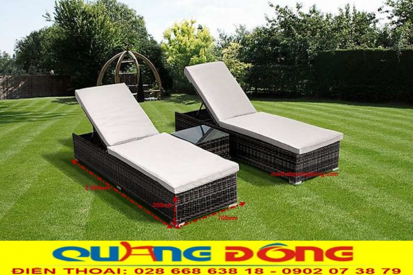 Ghế nằm thư giãn tắm nắng cho bồ bơi QD-1235 Ghế nằm hồ bơi QD-1235 chất liệu nhựa giả mây đan thủ công nên có sự êm thoáng tự nhiên, cho bạn những giây phút nghỉ ngơi thư giãn, tắm nắng thoải mái trọn vẹn.