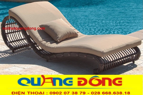 Ghế nằm hồ bơi giả mây cho bể bơi bãi biển Mẫu ghế nằm hồ bơi đan mây nhựa QD-579 được trang bị tấm nệm lót trông rất thoải mái khi nằm nên để thư giãn