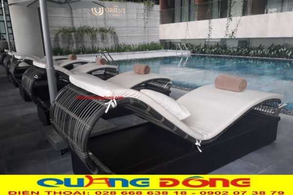 Mẫu ghế nằm hổ bơi giả mây QD-579 tại khách sạn New Orient Hotel đà nẵng